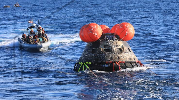 There are 'reasons to be confident' about faulty Artemis II heat shield ahead of 25,000 mph reentry, space expert Ed Macaulay says