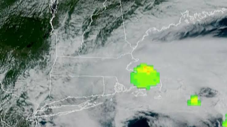 Meteor causes loud boom across Southern New England