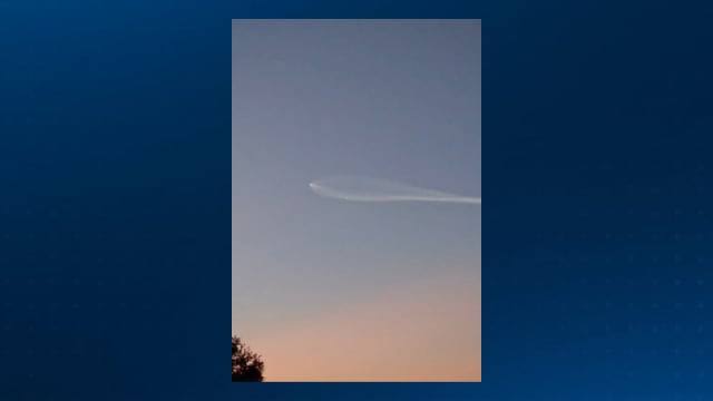 What is a ‘space jellyfish’ and how does it form in the sky after rocket launch?