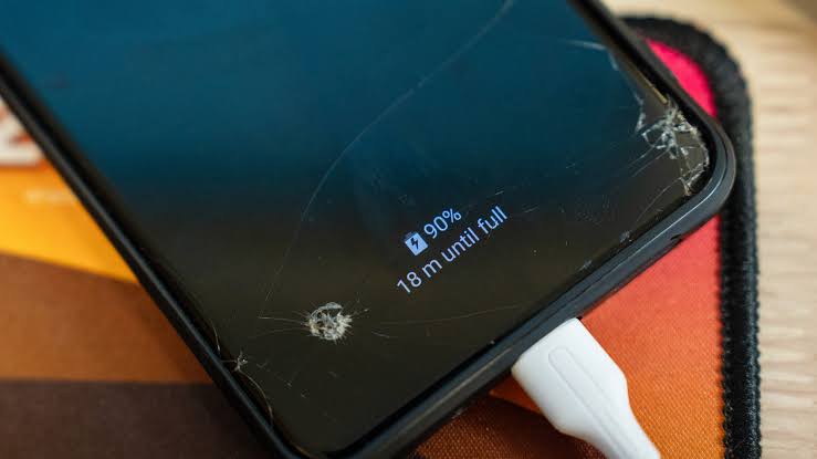 Does fast charging damage your battery more than regular charging?