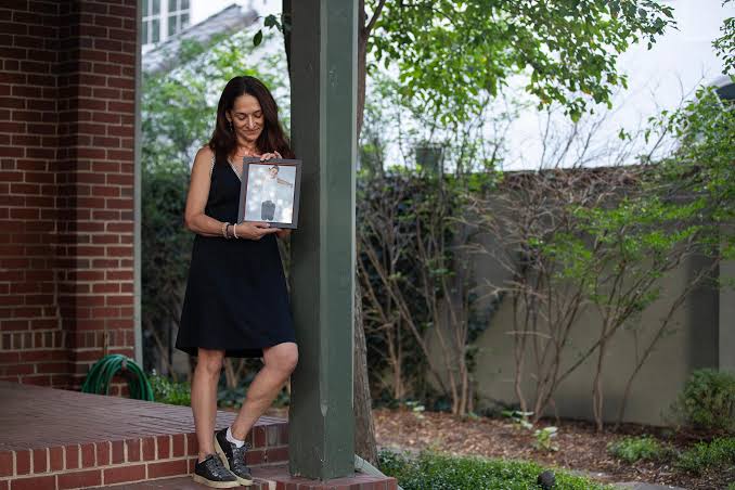 A journalist and grieving mother searches for an afterlife