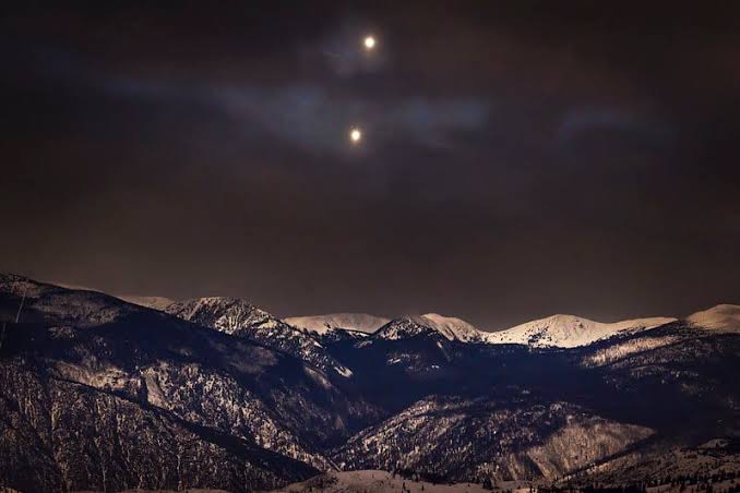 Cosmic Tryst: Venus Meets Jupiter at Dusk