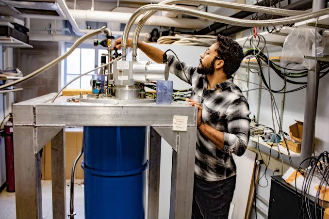 'Designer' superconducting diamond: Researchers uncover path to multi-modality quantum chips