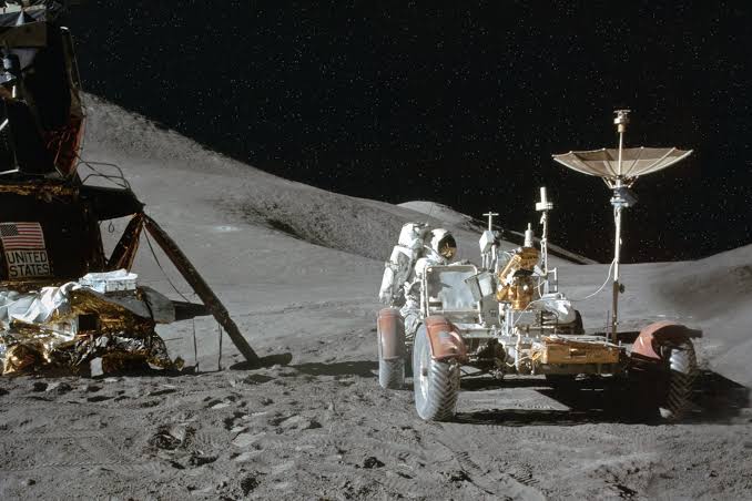 Biologists Want NASA to Build a Quarantine Lab for Alien Germs on the Moon