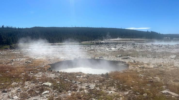 Another hydrothermal explosion has occurred at Yellowstone National Park