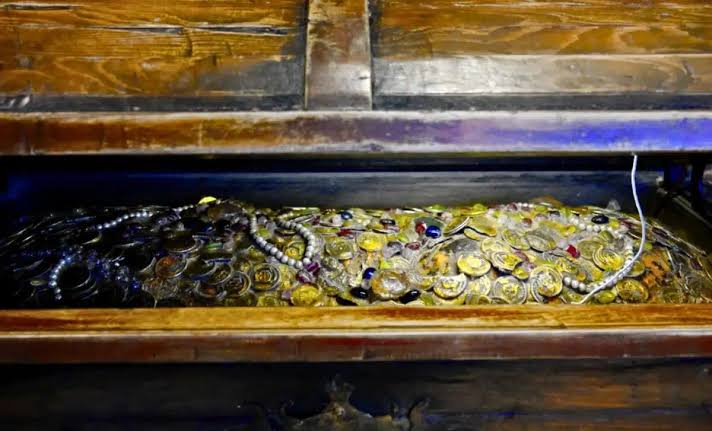 Scientists Uncover an “Alien” Metal Hidden in a 3,000-Year-Old Year-Old Treasure Stash