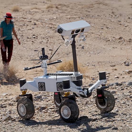 NASA’s ERNEST Rover Just Completed a 16-Mile Desert Run to Unlock Steeper Routes on the Moon and Mars