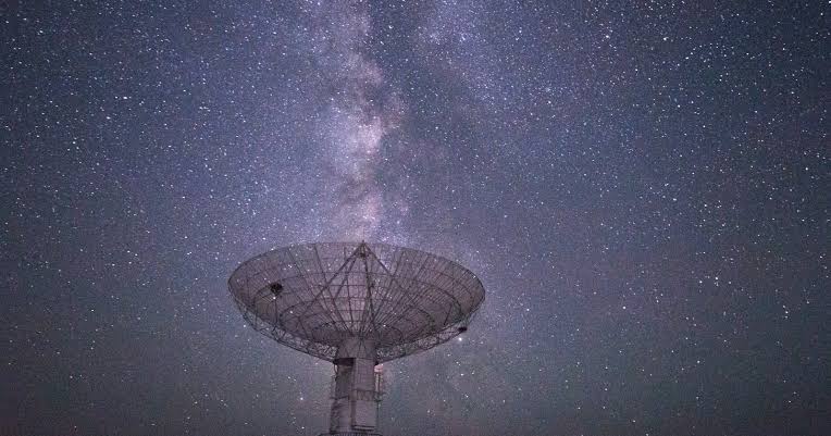 Two radio astronomers spent months trying to eliminate a faint hiss in their antenna, even scrubbing out pigeon droppings, before realising the noise they couldn’t get rid of was the afterglow of the early universe — the cosmic microwave background left behin