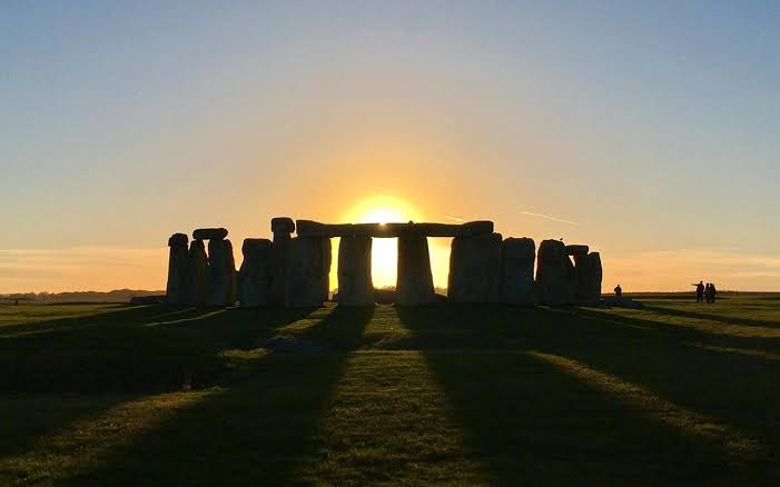 New study reveals how Stonehenge’s Altar Stone crossed ancient Britain