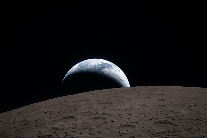 Artemis III will practice docking while Musk’s Starship and Bezos’ Blue Moon compete for Artemis IV