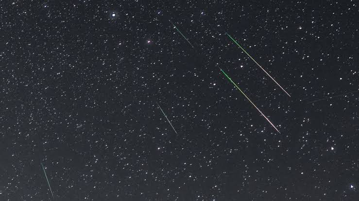 Hundreds of meteors will soon paint the sky: peak hours & where to watch in Oregon