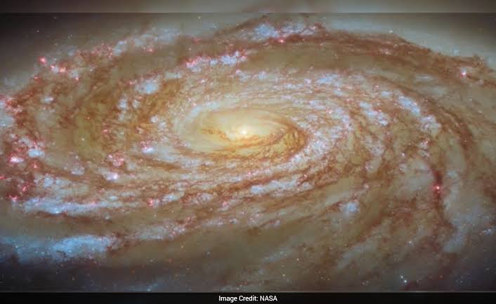 NASA's Hubble Telescope Captures Active Galaxy M88 With Giant Black Hole