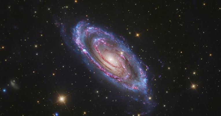 An AI trawled through 35 years of Hubble images and found more than 800 strange objects that had never been documented before, showing that one of astronomy’s most famous archives is still hiding discoveries in plain sight