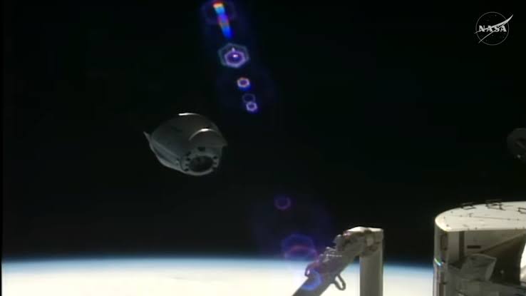 SpaceX Dragon cargo capsule undocks from ISS, heads home to Earth
