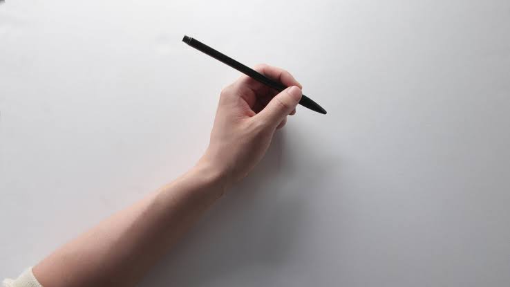 Your Dominant Hand Isn't Actually Hard-Wired, New Study Suggests