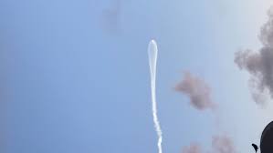SpaceX launch paints 'Jellyfish' across the morning sky