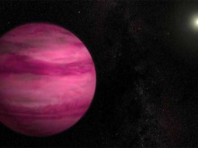Scientists discover salt clouds swirling around 'pink planet'