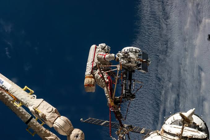 NASA Sets Coverage for Expedition 74’s Roscosmos Spacewalk Outside Space Station