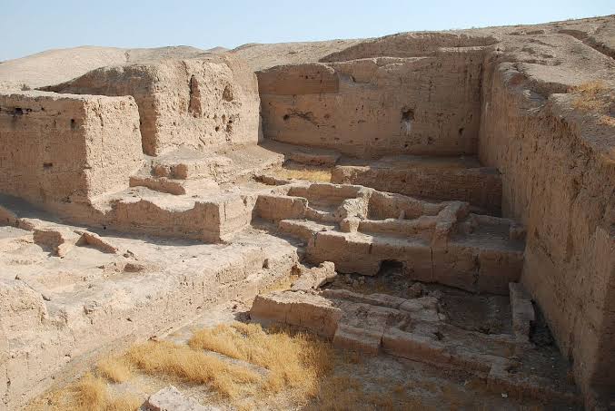 6,000-year-old infant from ancient Mesopotamia shows one of the world's oldest signs of child abuse