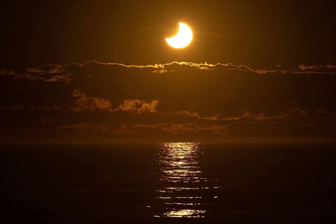 The Sun may not engulf Earth after all, scientists say