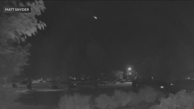 Fireball spotted across Illinois and 8 other states Monday night, nearly 200 reports filed