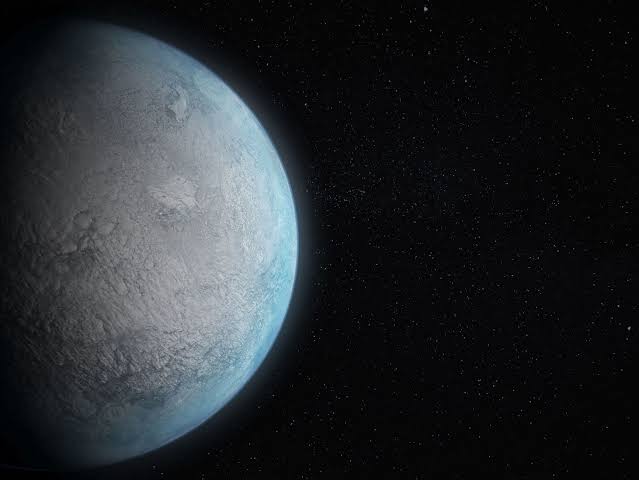 Europa’s surface is almost too clean. In a Solar System full of impactors, an icy moon should accumulate scars for billions of years — yet Europa has very few. The simplest explanation is also the strangest: the surface we see is young, constantly rewritten by fo