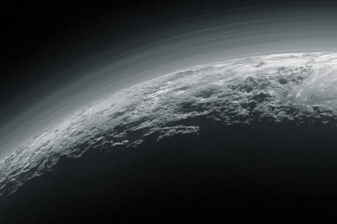 Pluto’s Atmosphere May Finally Be Starting to Collapse
