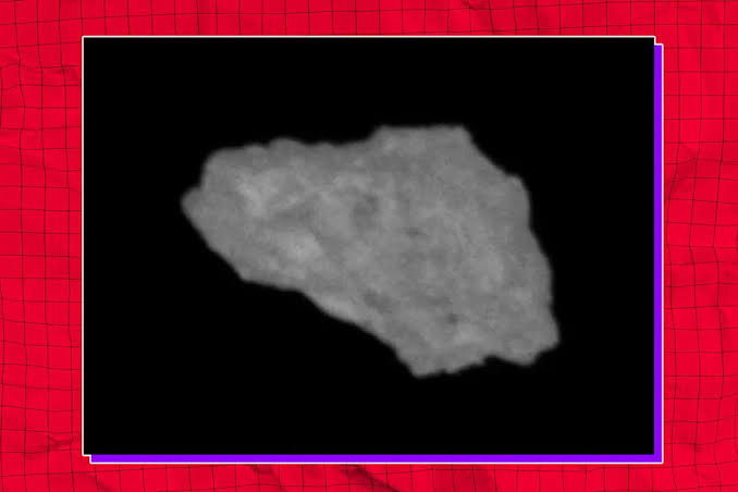 Chinese Spacecraft Approaches Mysterious Object Near Earth