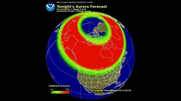 Upgraded ‘Severe’ Northern Lights Alert For 25 States Thursday