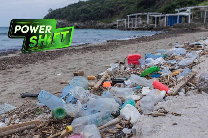 This New Process Turns Plastic Trash Into Clean Fuel Instead of Pollution