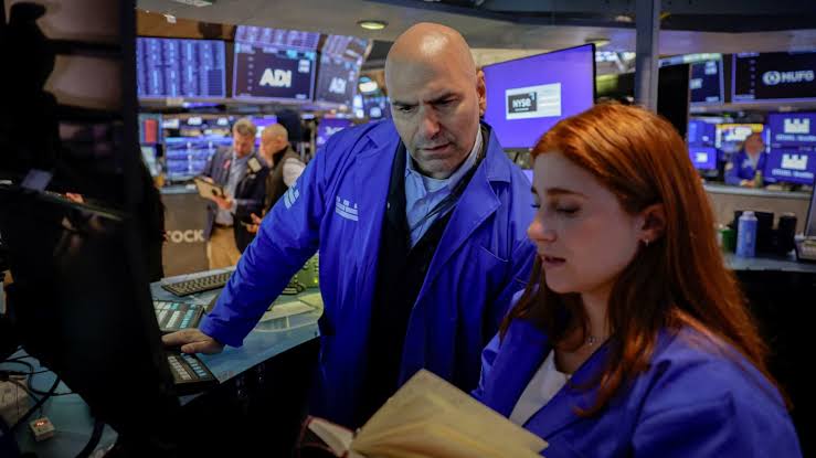 S&P 500 futures are little changed after massive rally lifts index to fresh record: Live updates