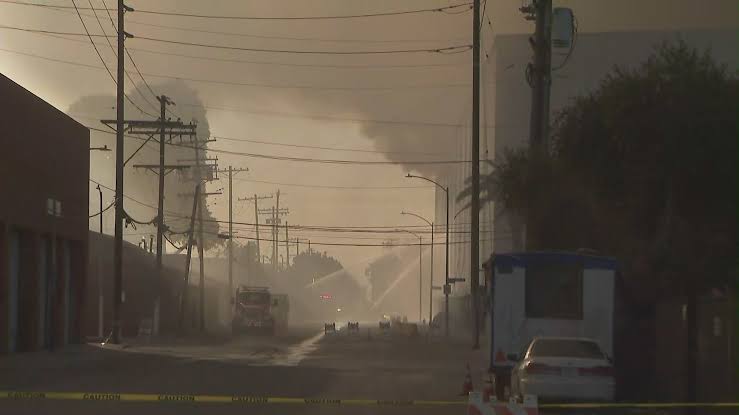 Boyle Heights warehouse fire causing health concerns
