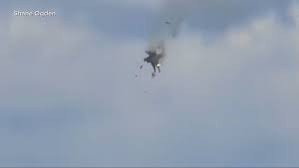 Witnesses recall moments after Navy jets collide midair at Idaho show