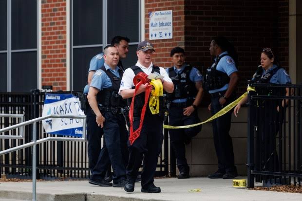 Two fatally shot at Mark Twain Elementary School: police