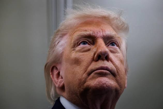 The White House is digging in on tariff refunds
