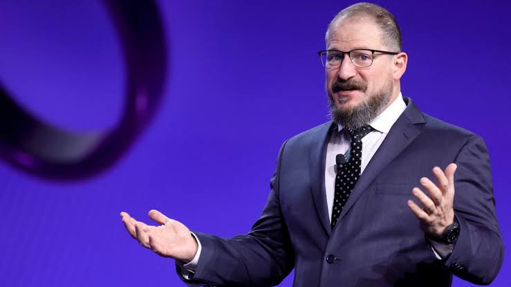 Qualcomm stock pops 15% after chipmaker almost doubles projection for 2029 non-handset revenue