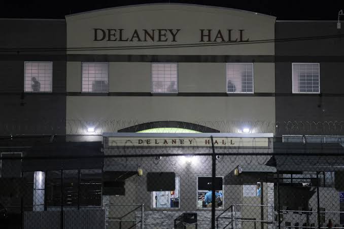 ICE removed detainee protections after private outreach from top contractor