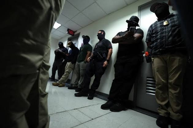Judge blocks New York ban on face coverings for ICE