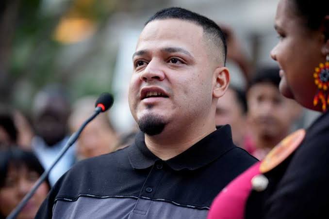 Federal judge dismisses criminal charges against Kilmar Abrego Garcia