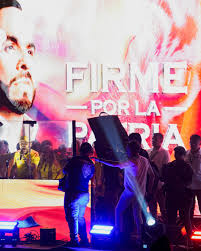 Colombian right-wing candidate De La Espriella, leftist Cepeda head to presidential runoff