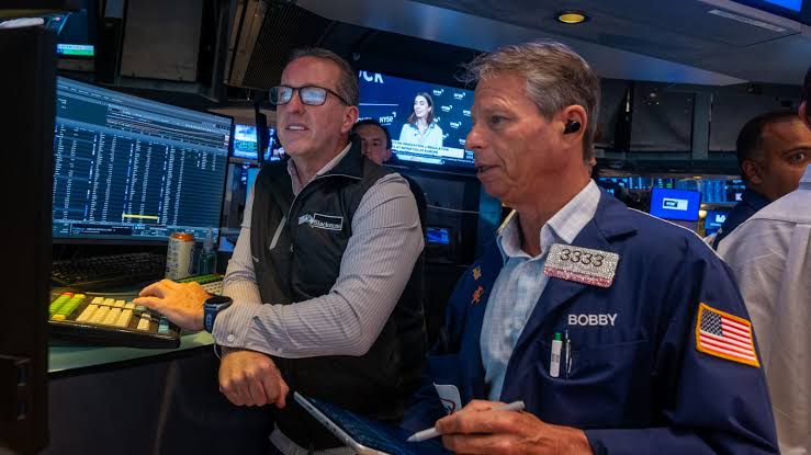 Stock futures slip as major averages head for losing week; Netflix tumbles after earnings: Live updates