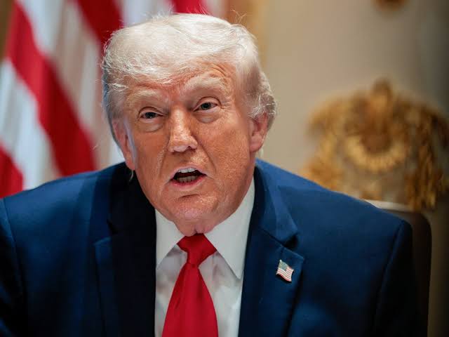 Trump appears to threaten Oman over Strait of Hormuz impasse