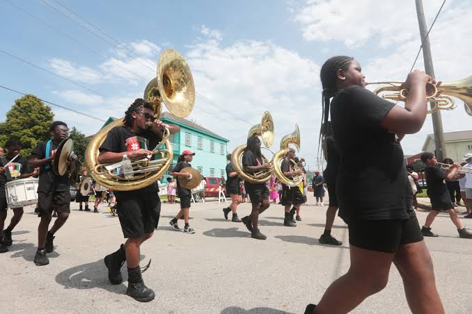 As Juneteenth is celebrated across the US, Obama’s presidential center opens in Chicago