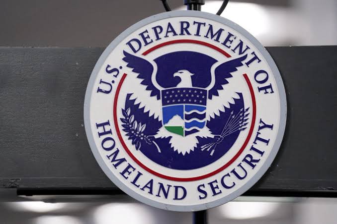 Judge says Trump administration can't make immigration arrests at courthouses