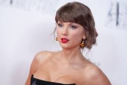 Taylor Swift Paid NYC More Than $160,000 for Wedding Weekend Permit, Including Police Overtime