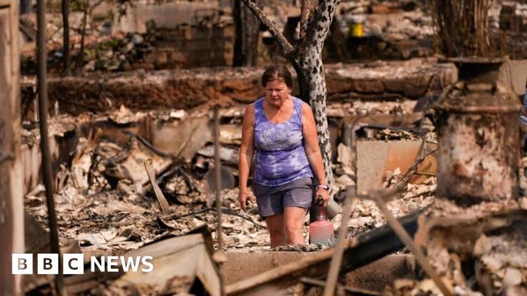 Scale of devastation shocks US city's fire-seasoned residents