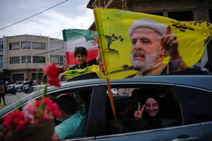 Outlines of a deal emerge with major concessions to Iran