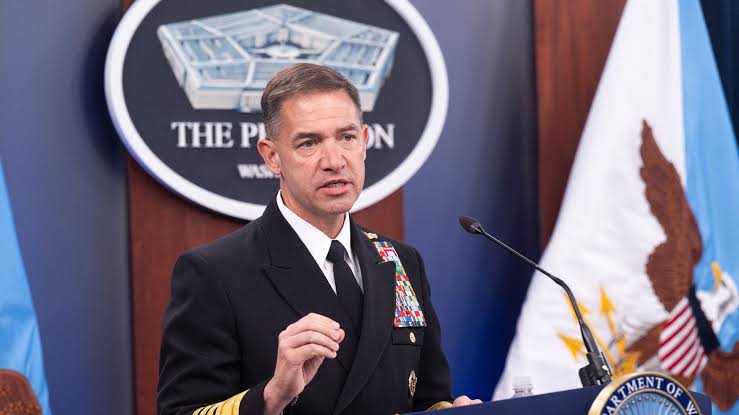 Top U.S. military commander in Middle East advised halting Hormuz bombing