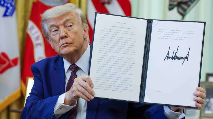 Trump strips job protections from 8,000 senior federal workers