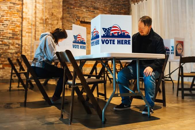 Voters to decide the fate of Missouri’s income tax Tuesday — here’s what it would mean